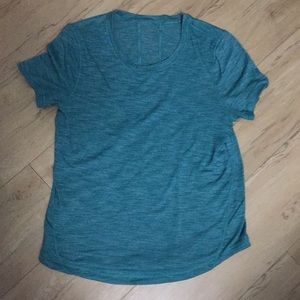 Lululemon distance tee
